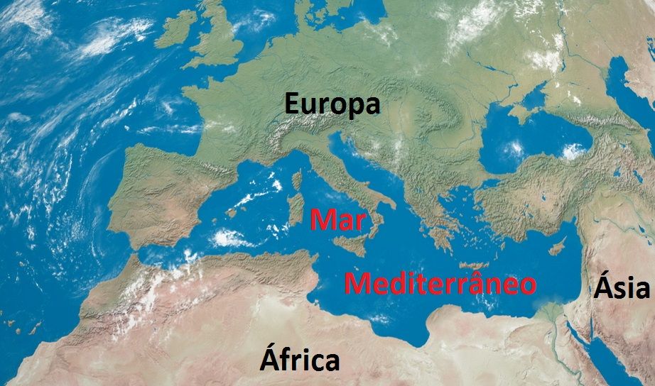 Carta náutica da área do Mediterrâneo, incluindo a Europa com as