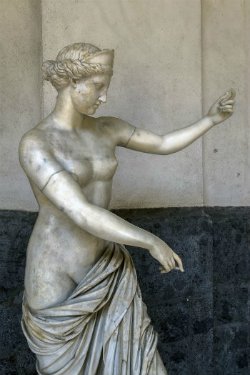 Estátua de Afrodite