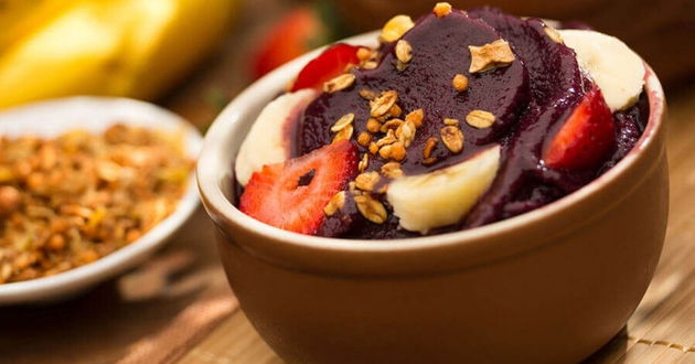 açaí com frutas