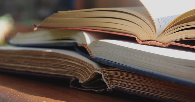 Adjunto adnominal e complemento nominal: qual a diferença?