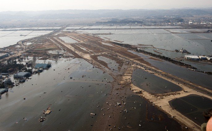 Área alagada após tsunami no Japão