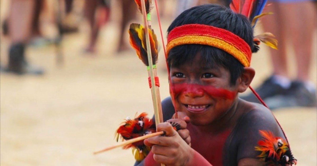 Brincadeiras indígenas para aprender e se divertir com as crianças