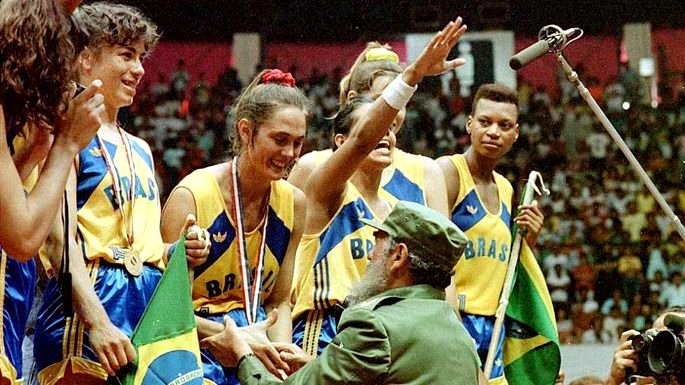 Fique por dentro da história do basquete no Brasil