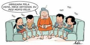 quadrinho avo rodeada de netos