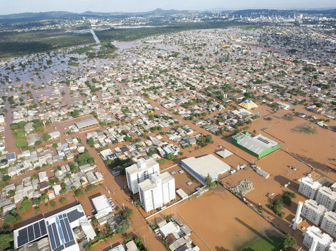 Alagamento no Rio Guaíba, no Rio Grande do Sul